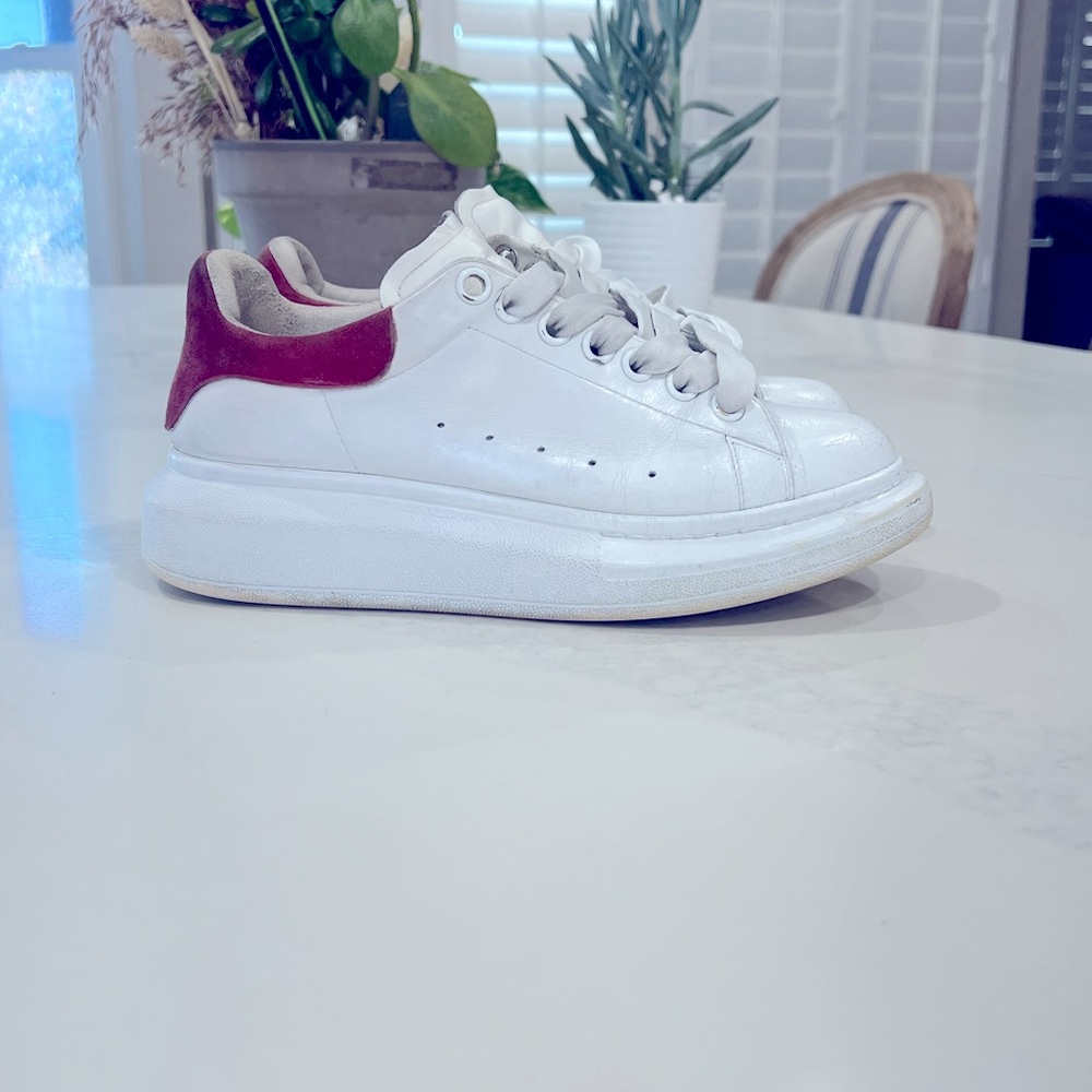 Alexander McQueen oversized sneakers women, Size 7/7.5 38EU in red and white